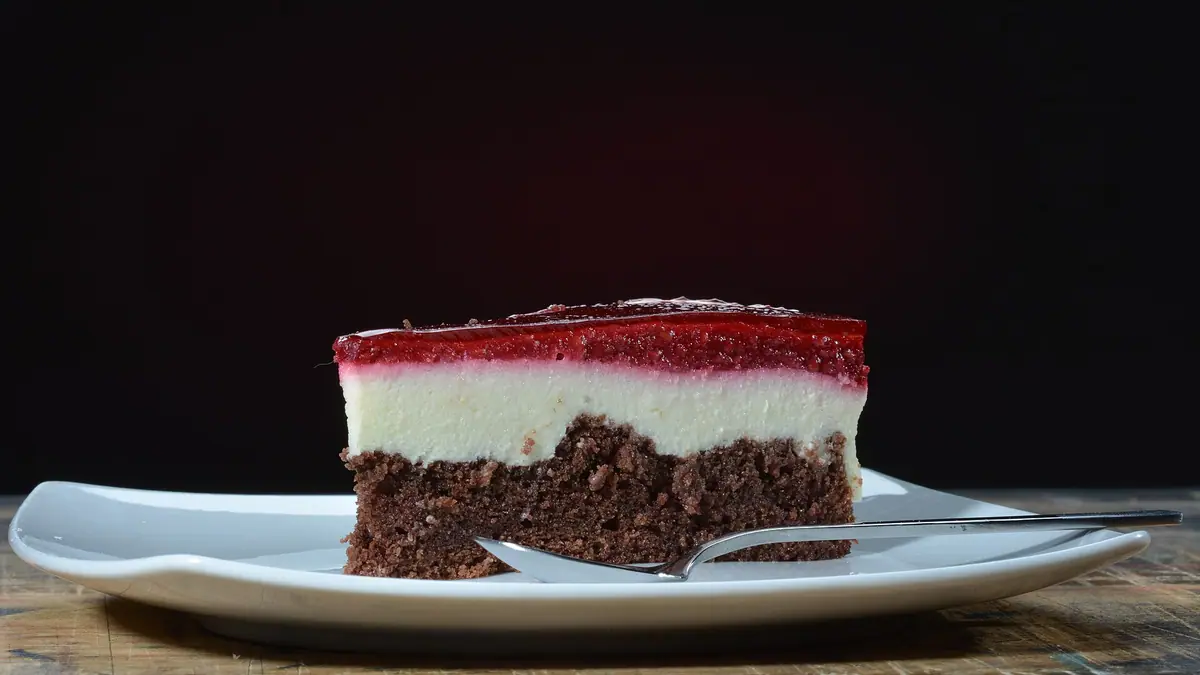 Morgan's – cake shop in Airdrie town centre